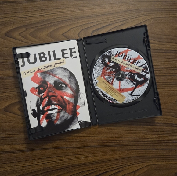 Criterion Collection #191 | Jubilee DVD - Picture 5 of 7